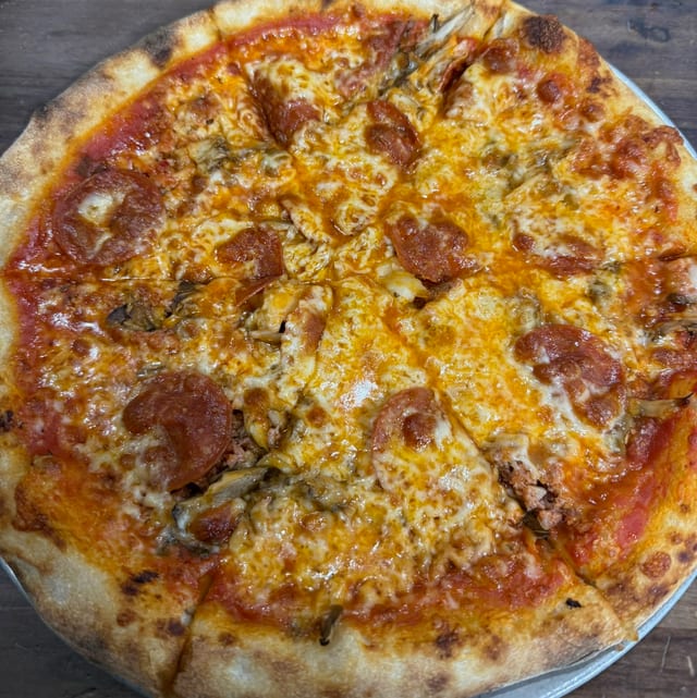 Llarios Pie.